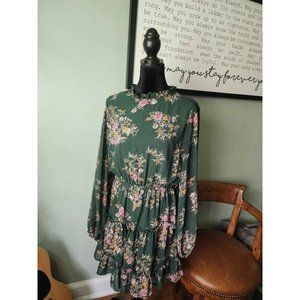 Dress - Like new - Ladies Large